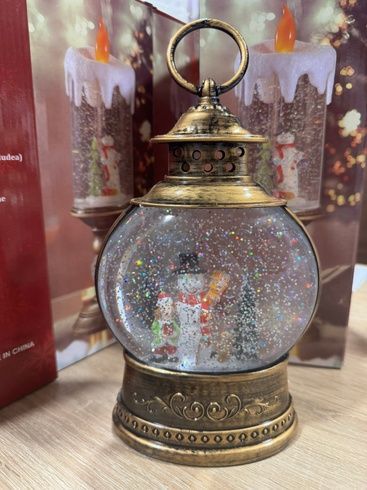 Сніговик Чарівний ліхтар круглої форми "З анімацією" 20 см., новорічний світильник